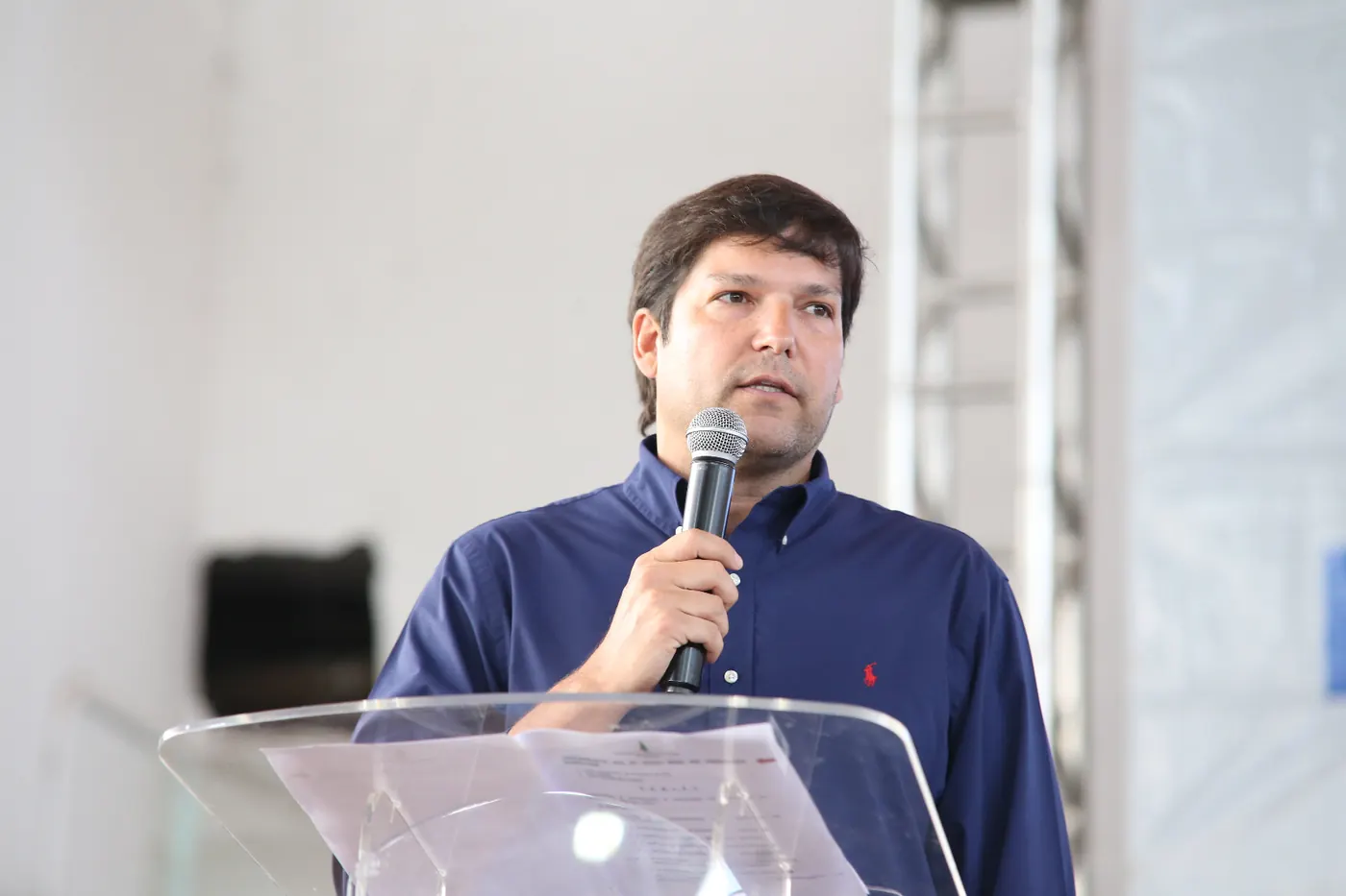 Deputado Robério Negreiros dá boas-vindas a mais de 1,5 mil alunos do 1º Ciclo do RenovaDF de 2025