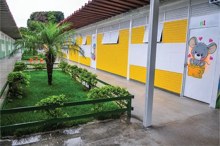 Deputado Robério Negreiros destina quase R$ 300 mil para escolas do DF
