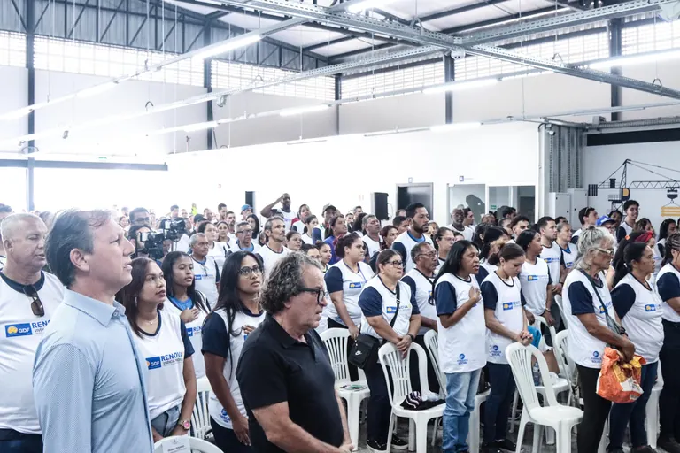 Deputado Robério Negreiros parabeniza alunos em nova etapa do RenovaDF