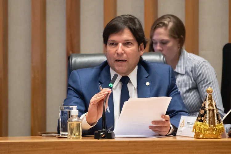 CFGTC aprova projeto que cria banco de dados de equipamentos hospitalares no DF