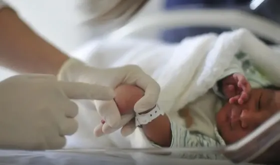 PL sobre identificação de prematuridade na certidão de nascimento avança na CLDF