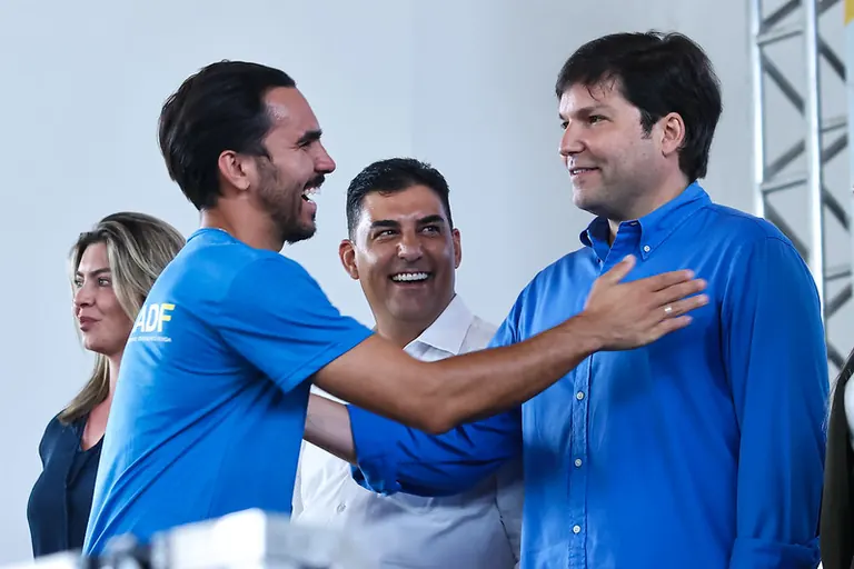 Lei promove contratação de profissionais qualificados pelo RenovaDF