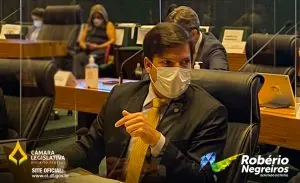 Robério destina R$ 45 mil para reparos em escola de Santa Maria